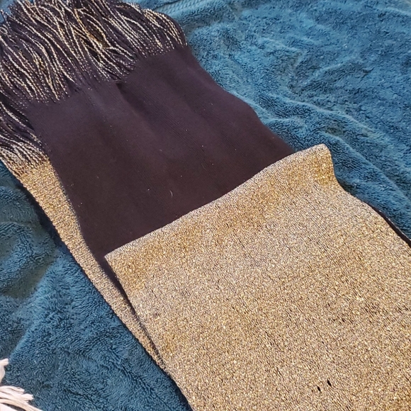 Scarf - Picture 1 of 1